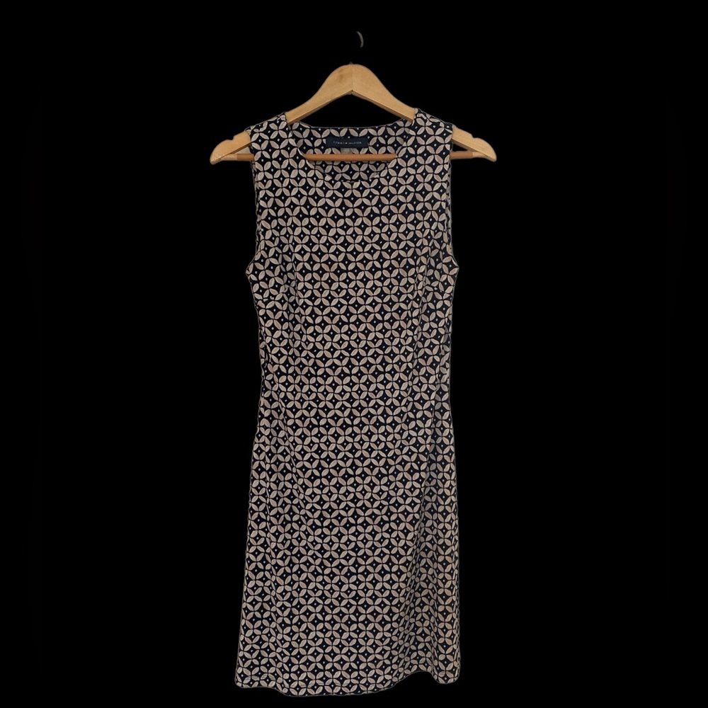 Tommy Hilfiger dress. Size 2. Like new.